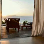 Boutique With Sea View In Vang *