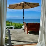 Boutique With Sea View In Vang הסלה