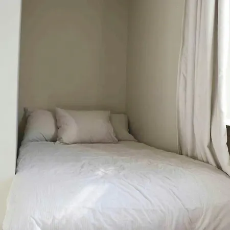 Boutique With Sea View In Vang