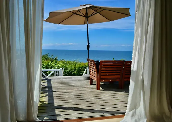 Boutique With Sea View In Vang Хасле