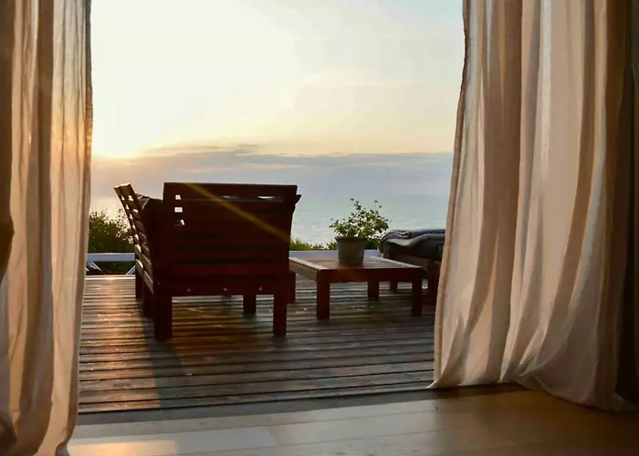 Boutique With Sea View In Vang *