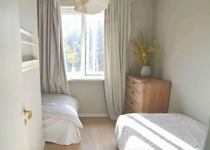 Boutique With Sea View In Vang * הסלה